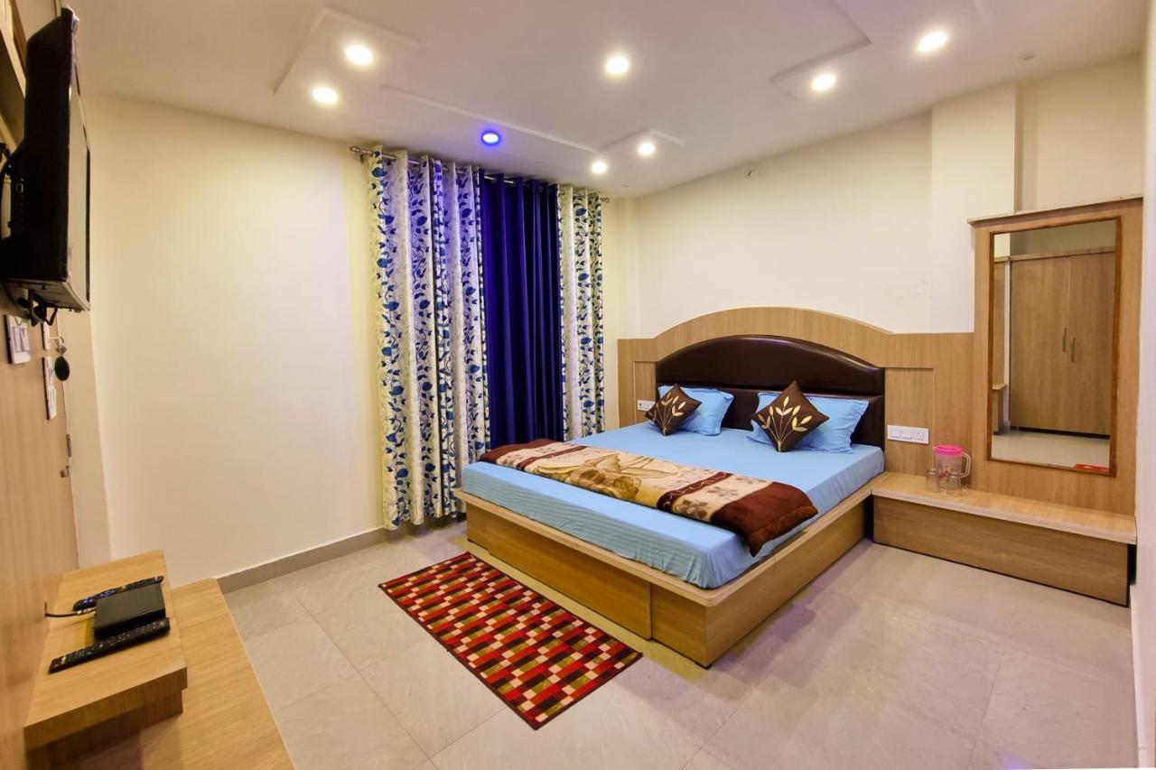 Mohan Home Stay Dalhousie Ngoại thất bức ảnh