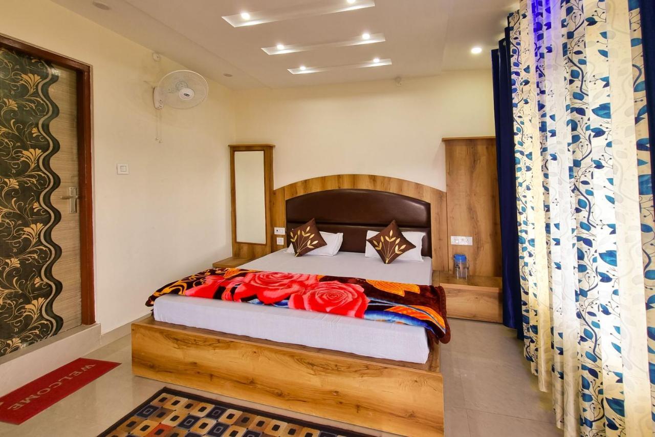 Mohan Home Stay Dalhousie Ngoại thất bức ảnh
