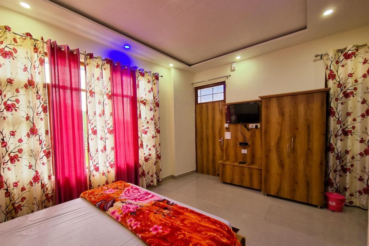 Mohan Home Stay Dalhousie Ngoại thất bức ảnh